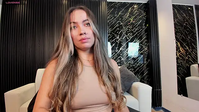 Alessia Taylorr online show from 02/24/25, 11:54