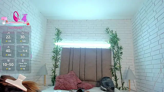 Alessia Taylorr online show from 03/08/25, 06:05