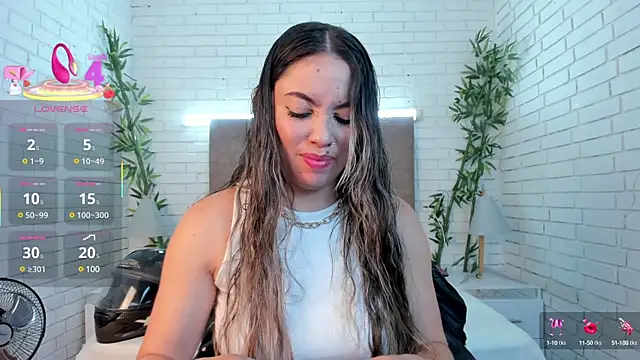 Alessia Taylorr online show from 03/19/25, 12:01