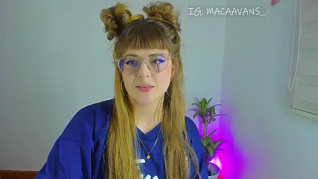 tekila   online show from 02/21/26, 01:06