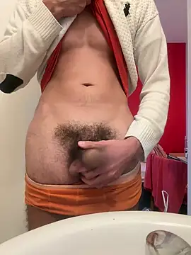 Snapshot of orient_zob chatting on 11/14/25, 02:38 orient zob online show from 11/14/25, 02:38