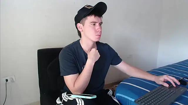 harry greg21 online show from 11/18/25, 02:32