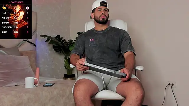 noah crux online show from 12/28/24, 12:03