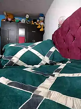 Snapshot of evelyn_prince1 chatting on 02/28/25, 11:23 evelyn prince1 online show from 02/28/25, 11:23