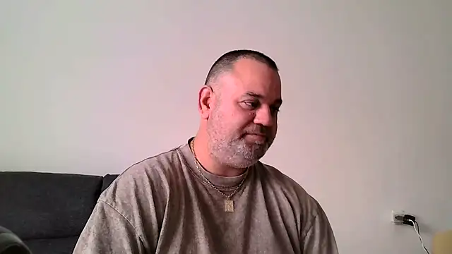 Snapshot of your_man85 chatting on 03/05/25, 09:16 your man85 online show from 03/05/25, 09:16