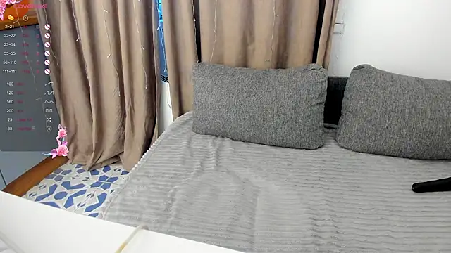 miissblonde online show from 11/10/25, 02:10