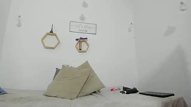 clarise cooper online show from 10/02/25, 08:21