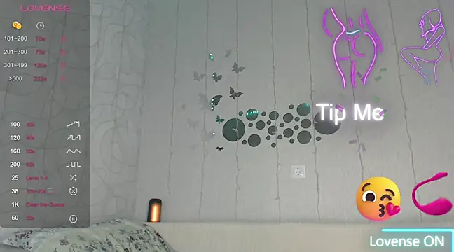 Snapshot of SuchAngel_ chatting on 01/24/25, 01:45 SuchAngel  online show from 01/24/25, 01:45