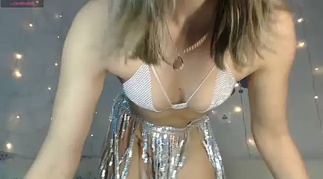 Snapshot of SuchAngel_ chatting on 02/27/25, 01:48 SuchAngel  online show from 02/27/25, 01:48