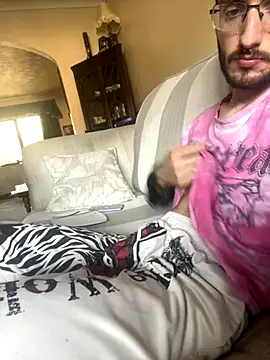 EE123458 online show from 09/19/25, 02:07