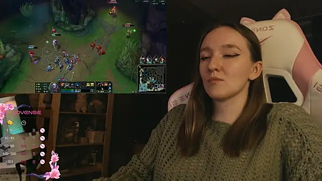 MoonlishSiren online show from 11/02/25, 08:11