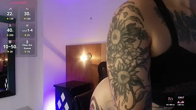 ValenGray online show from 03/12/26, 11:27