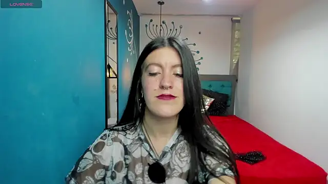 Snapshot of LiaCooper_ chatting on 12/03/24, 06:17 LiaCooper online show from 12/03/24, 06:17