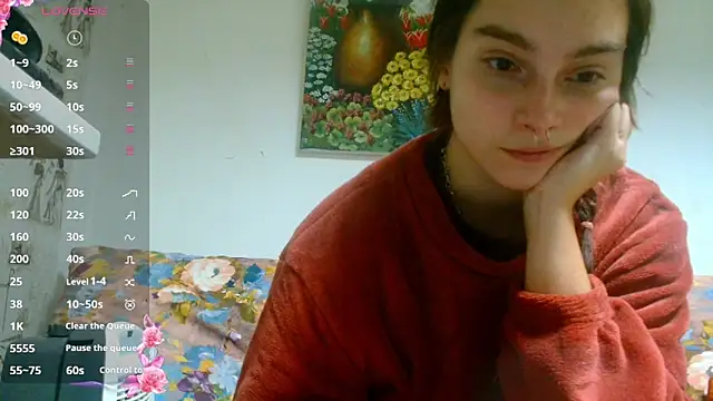 Snapshot of Sophie_Bell chatting on 12/06/24, 07:34 Sophie Bell online show from 12/06/24, 07:34