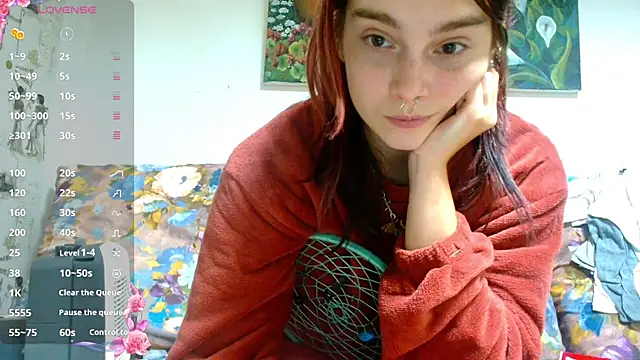 Snapshot of Sophie_Bell chatting on 12/07/24, 06:37 Sophie Bell online show from 12/07/24, 06:37