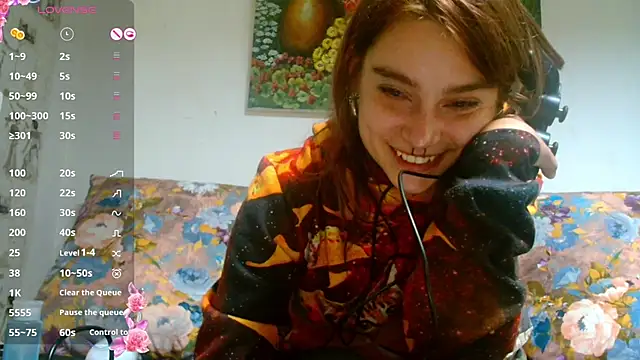 Snapshot of Sophie_Bell chatting on 12/26/24, 04:36 Sophie Bell online show from 12/26/24, 04:36