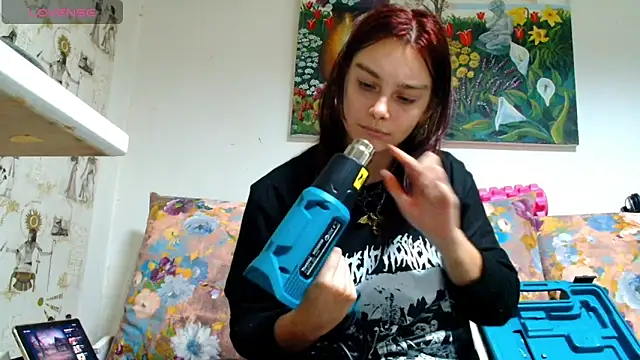 Snapshot of Sophie_Bell chatting on 01/29/25, 05:24 Sophie Bell online show from 01/29/25, 05:24