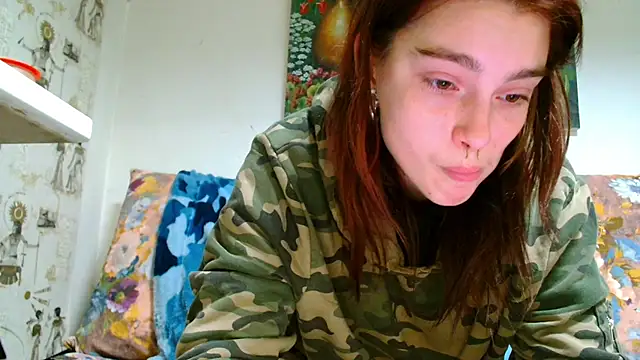 Snapshot of Sophie_Bell chatting on 02/24/25, 08:36 Sophie Bell online show from 02/24/25, 08:36