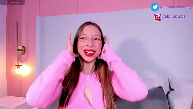 gabi bunny online show from 12/30/24, 05:23