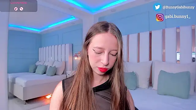 Snapshot of gabi_bunny chatting on 03/06/26, 06:15 gabi bunny online show from 03/06/26, 06:15