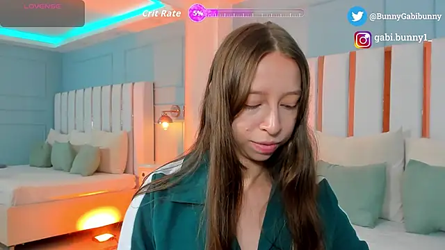 Snapshot of gabi_bunny chatting on 04/13/26, 04:12 gabi bunny online show from 04/13/26, 04:12