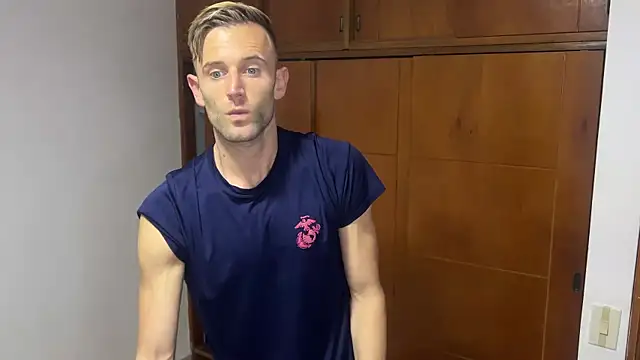 Snapshot of aquilesmade chatting on 12/12/24, 12:27 aquilesmade online show from 12/12/24, 12:27