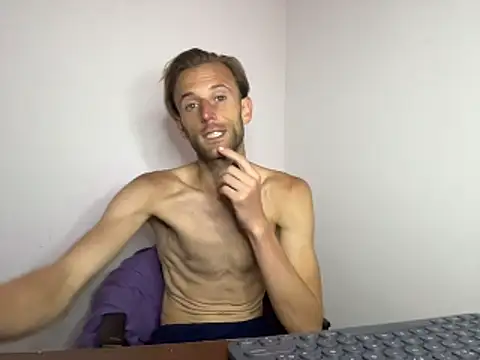 Snapshot of aquilesmade chatting on 10/28/25, 03:14 aquilesmade online show from 10/28/25, 03:14