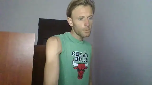 Snapshot of aquilesmade chatting on 10/31/25, 01:01 aquilesmade online show from 10/31/25, 01:01