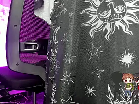 Charlotte Joestar online show from 11/04/25, 04:00