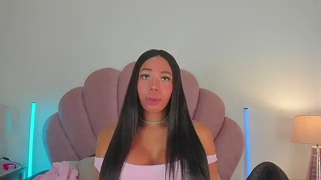 Snapshot of Nicole_Paradise chatting on 04/08/26, 01:00 Nicole Paradise online show from 04/08/26, 01:00