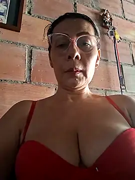 Mia-funny20 online show from 10/28/25, 09:06