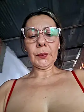 Mia-funny20 online show from 12/18/25, 07:31