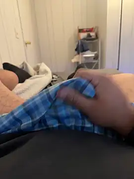 Snapshot of Jayare95 chatting on 02/17/26, 04:35 Jayare95 online show from 02/17/26, 04:35