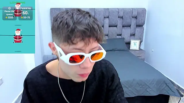 MarcusCollinss  online show from 12/14/24, 04:09