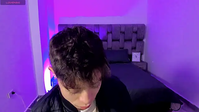 MarcusCollinss  online show from 12/18/24, 12:07