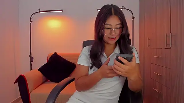 cloy baby   online show from 12/18/25, 10:54