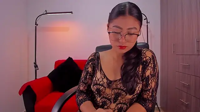 Snapshot of cloy_baby__ chatting on 04/22/26, 11:34 cloy baby online show from 04/22/26, 11:34