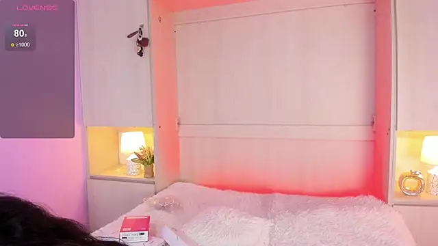 valerymeyerr online show from 10/18/25, 04:26