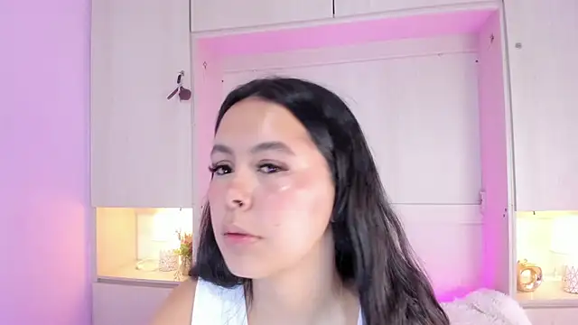 valerymeyerr online show from 11/11/25, 04:12