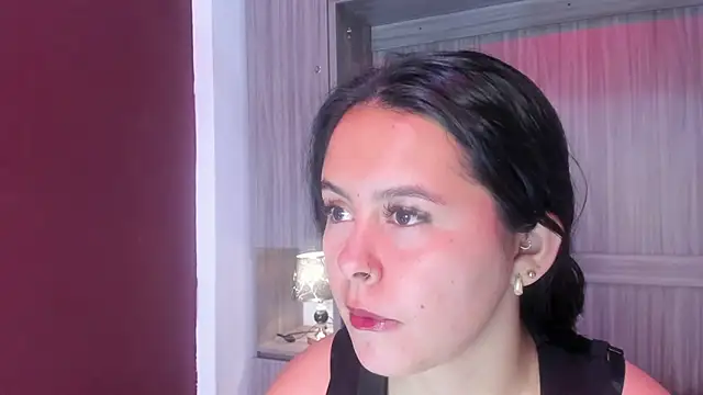 Snapshot of valerymeyerr chatting on 05/22/26, 12:00 valerymeyerr online show from 05/22/26, 12:00