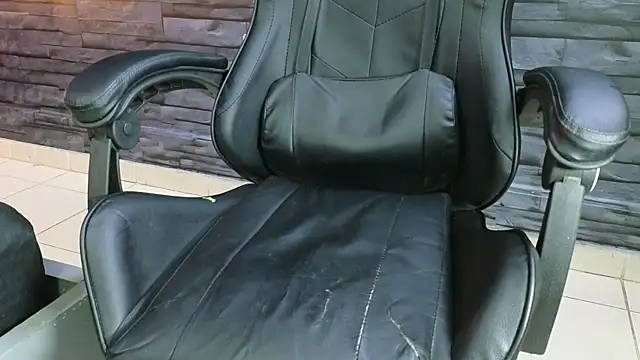 Snapshot of Lilith_Zen chatting on 01/25/25, 09:47 Lilith Zen online show from 01/25/25, 09:47