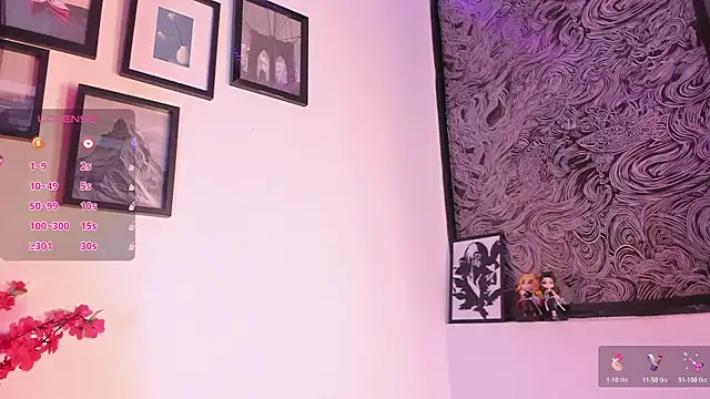 Snapshot of Akari1_Mischief chatting on 06/12/26, 04:00 Akari1 Mischief online show from 06/12/26, 04:00
