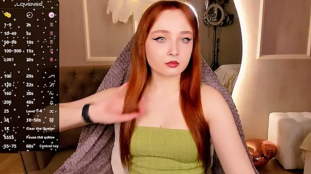 Emma Chery online show from 02/25/25, 05:41