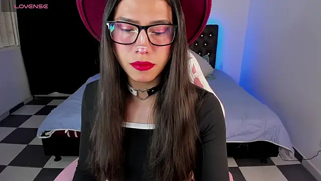 paula kawaiifu  online show from 01/08/25, 02:14