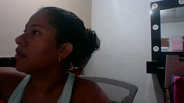 Kitra New online show from 12/15/25, 11:03