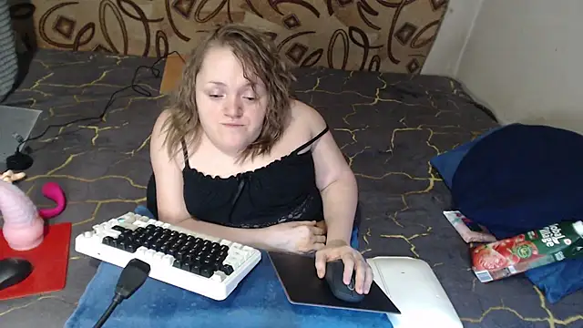 MiniNatalie online show from 02/23/25, 06:56