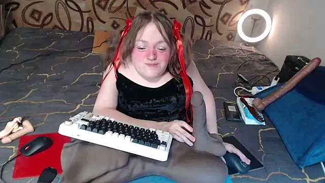 MiniNatalie online show from 03/07/25, 11:27