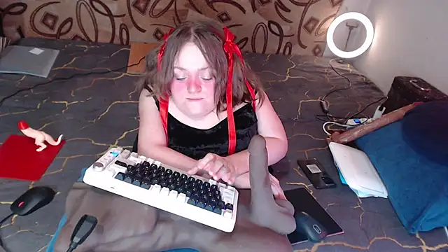 MiniNatalie online show from 03/08/25, 05:38