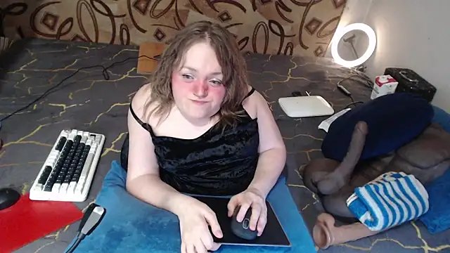 MiniNatalie online show from 03/09/25, 09:13