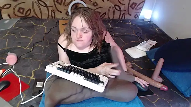 MiniNatalie online show from 03/16/25, 02:43